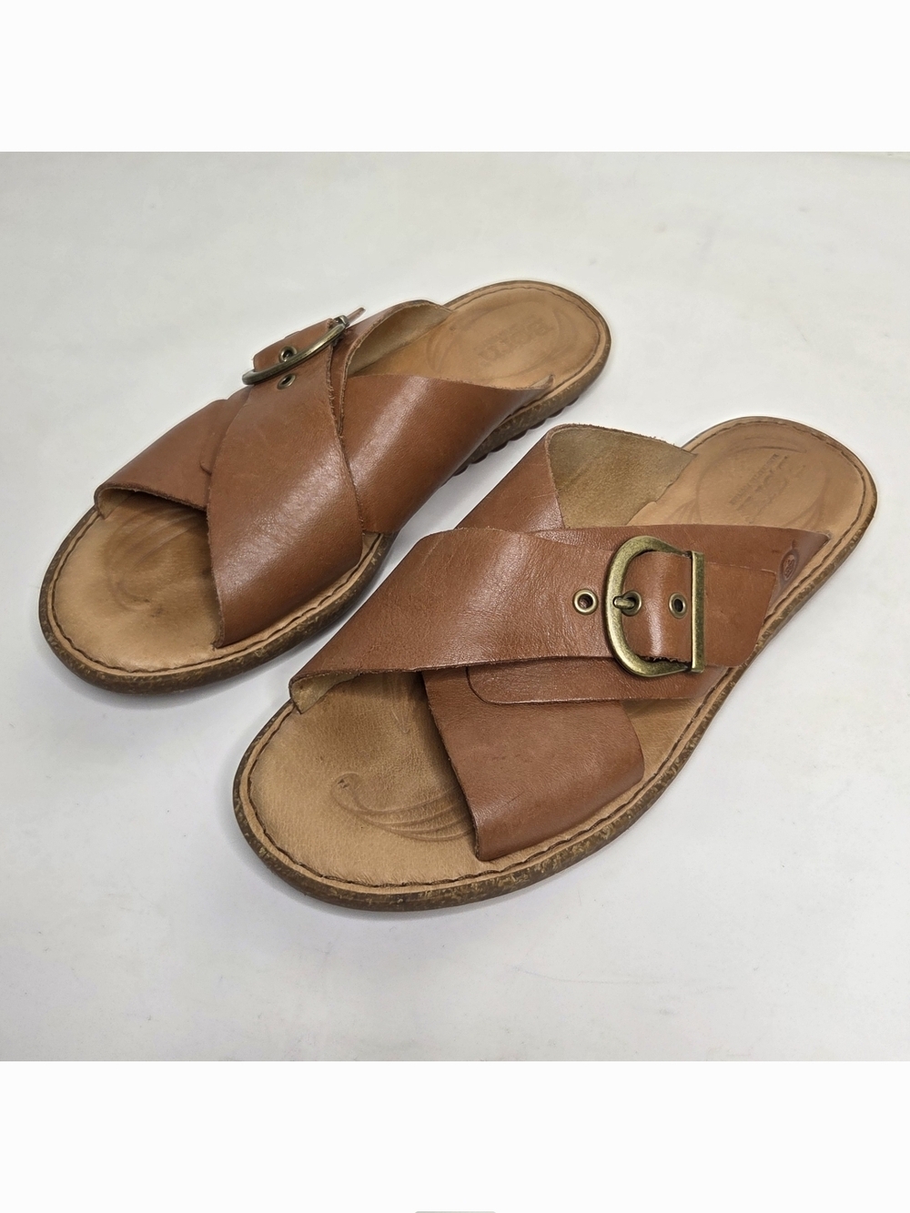 BORN Rio Slides Women 9 Tan Leather Crisscross Sandals Boho Rustic Minimalist